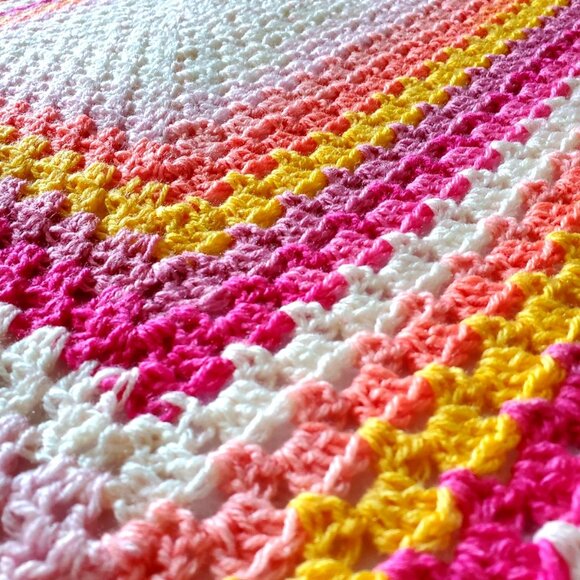 Crochet BABY BLANKET AFGHAN GRANNY SQUARE 29"x 29" PINK YELLOW ORANGE WHITE - Picture 2 of 11